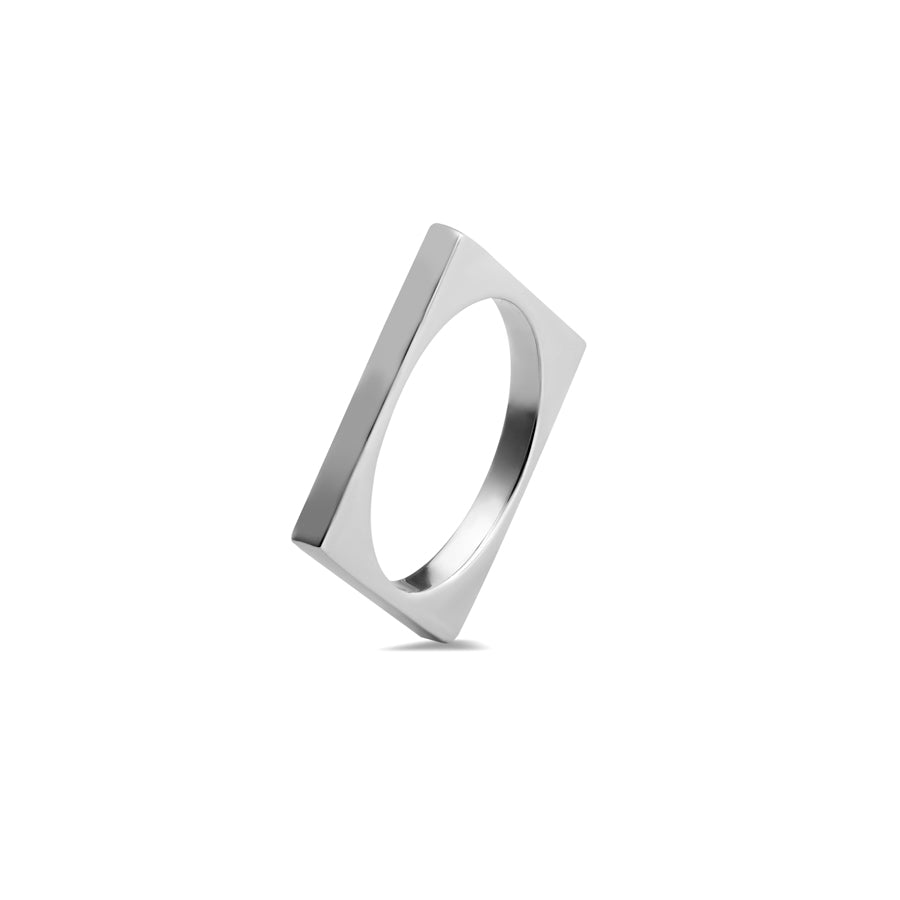 Anel Quadrado em ouro branco 18k e diamantes