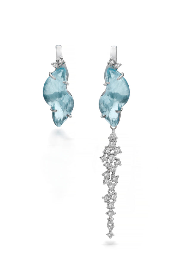 Brinco Água Marinha e Diamantes em ouro branco 18k