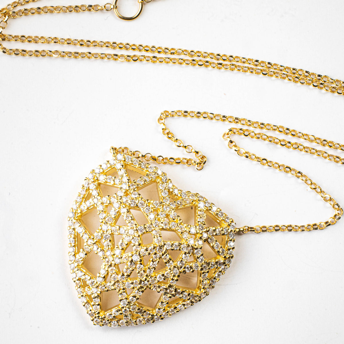 Colar Coração Radiante