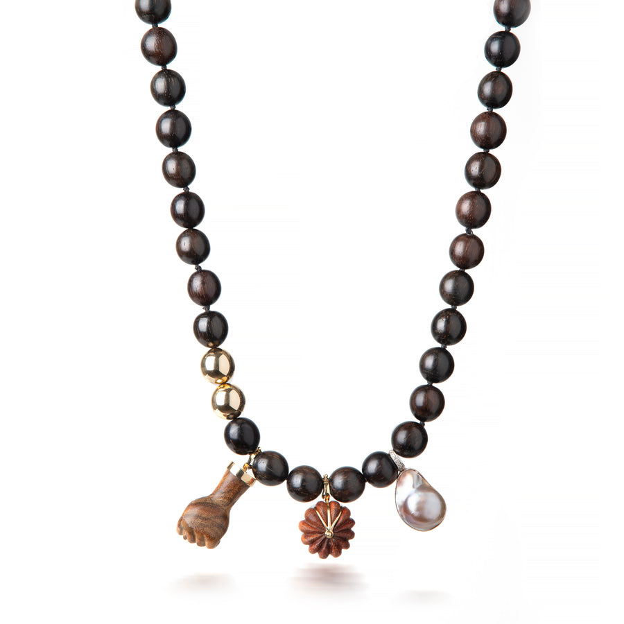 Pingente Figa em Madeira Jacarandá e ouro amarelo 18k